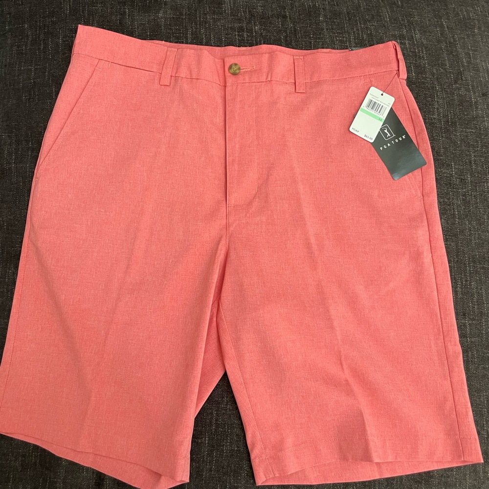 Salmón pga golf shorts